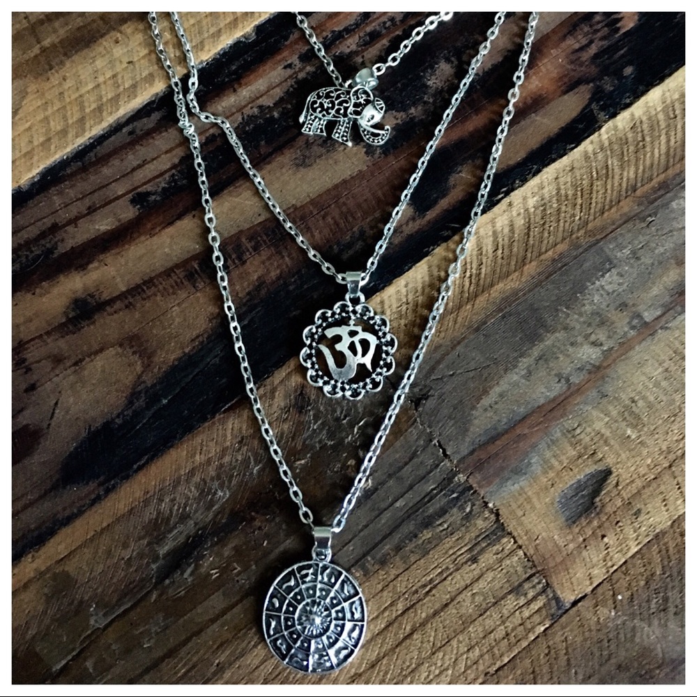 Boho Layered Necklace - Picture 3 of 5